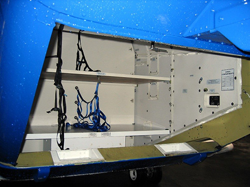 Lower Cargo Shelf and Cargo Restraint Nets